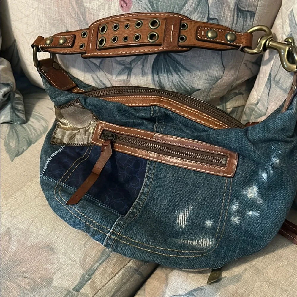 Coach Zebra Stripe Leather Bag - Picture 4 of 6